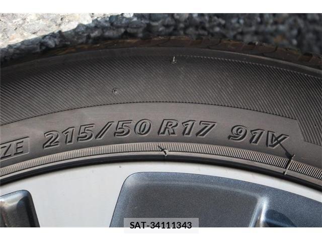 Nissan LEAF 2022-03 8146040-22