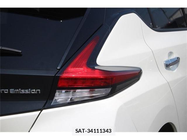 Nissan LEAF 2022-03 8146040-28