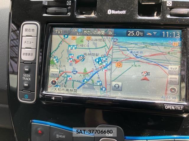 Nissan LEAF 2016-01 8146041-21