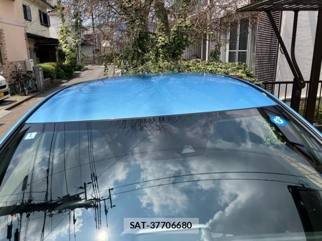 Nissan LEAF 2016-01 8146041-3