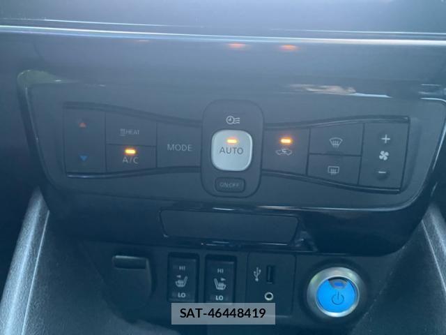 Nissan LEAF 2017-11 8158669-13