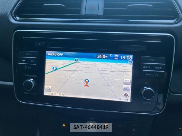 Nissan LEAF 2017-11 8158669-16