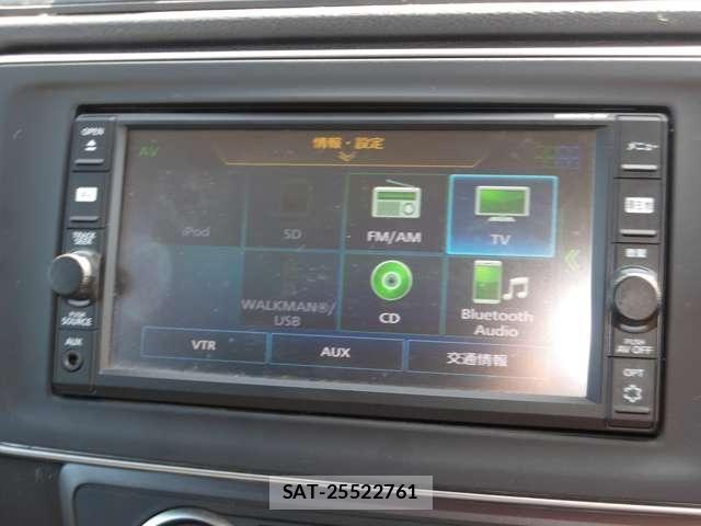 Nissan LEAF 2018-01 8208259-16