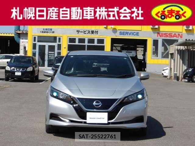 Nissan LEAF 2018-01 8208259-1