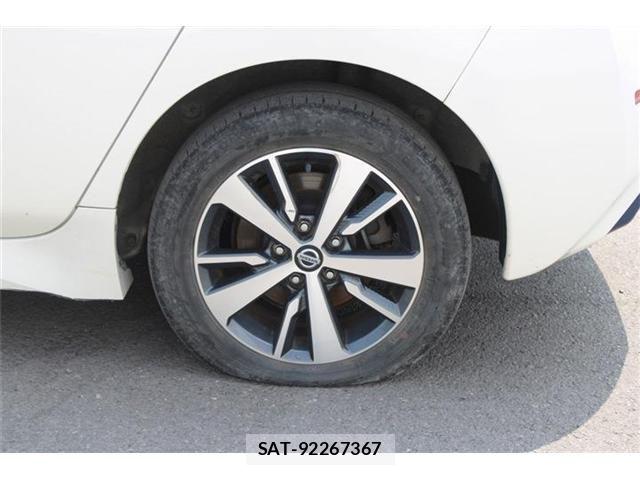 Nissan LEAF 2020-02 8208261-13
