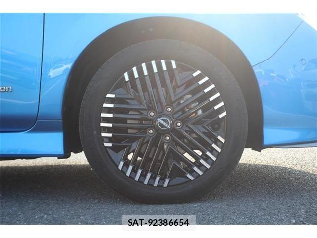 Nissan LEAF 2023-02 8208257-10