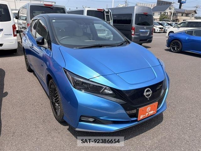 Nissan LEAF 2023-02 8208257-19