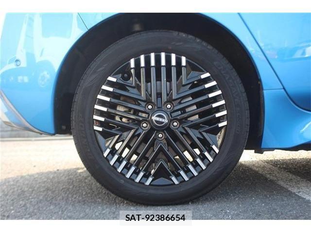 Nissan LEAF 2023-02 8208257-27