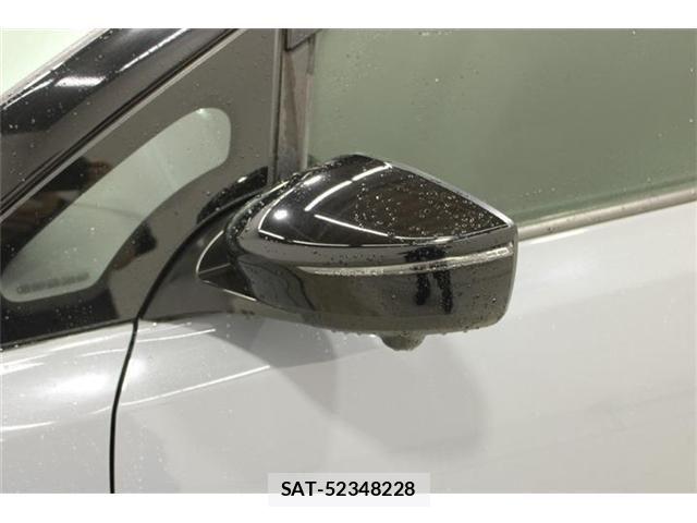 Nissan LEAF 2022-06 8208256-20