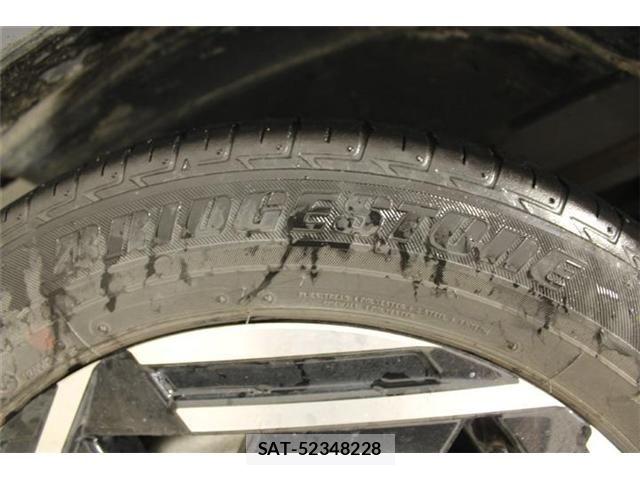 Nissan LEAF 2022-06 8208256-26