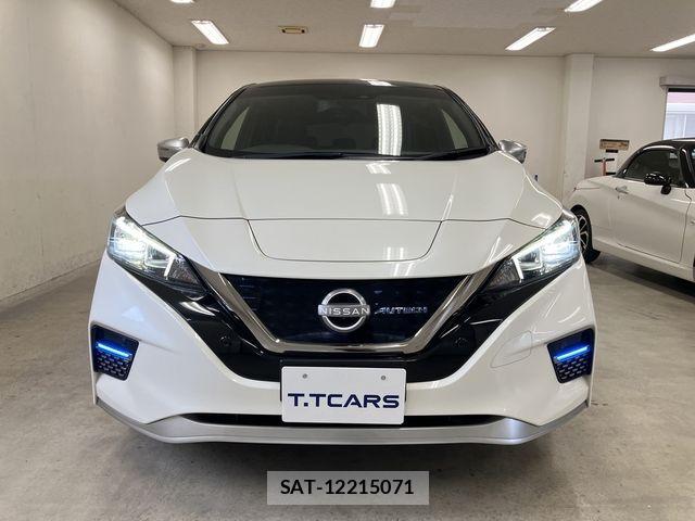 Nissan LEAF 2021-08 8208258-24