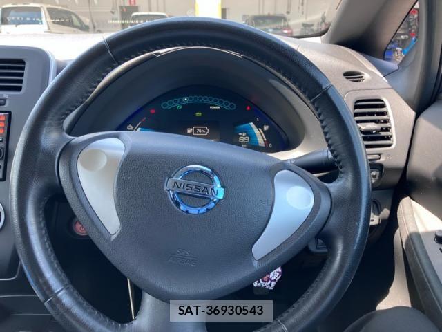 Nissan LEAF 2016-09 8208262-14