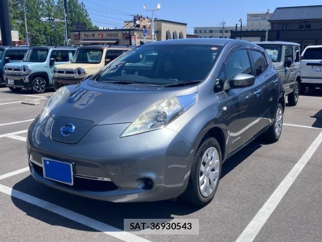 Nissan LEAF 2016-09 8208262-2