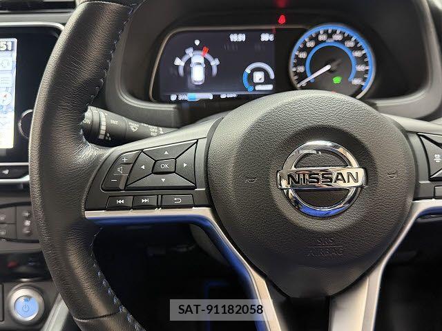 Nissan LEAF 2021-04 8208255-11