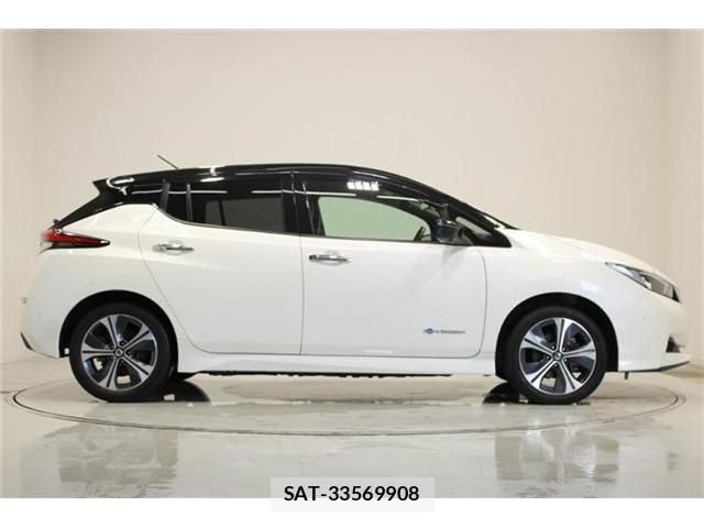 Nissan LEAF 2019-05 8230566-13