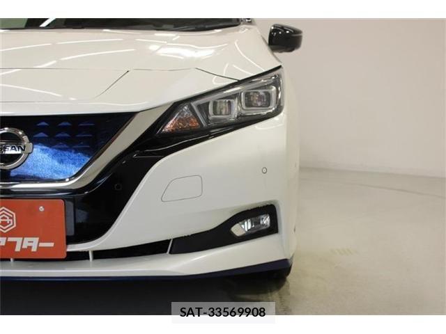 Nissan LEAF 2019-05 8230566-14