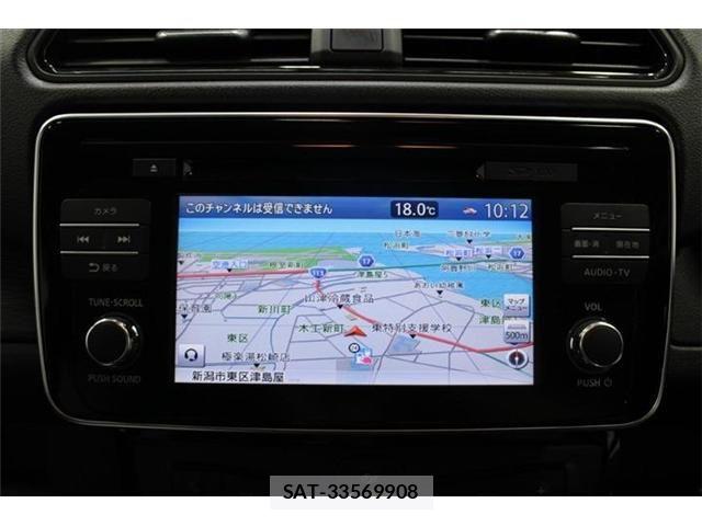 Nissan LEAF 2019-05 8230566-1
