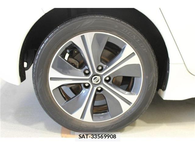 Nissan LEAF 2019-05 8230566-23