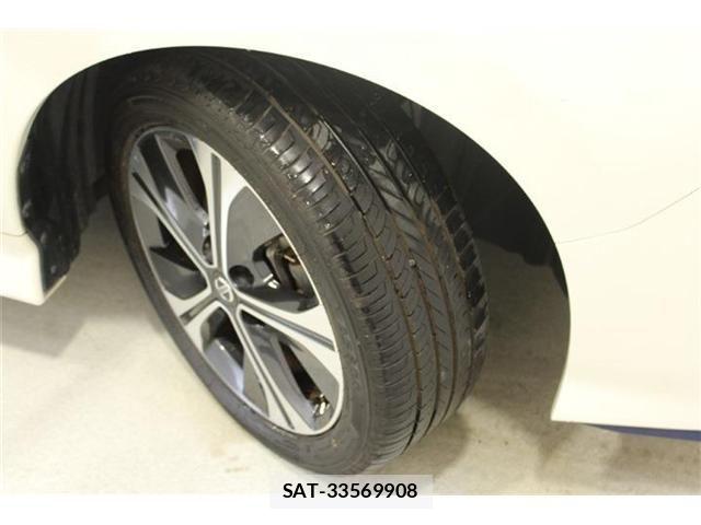 Nissan LEAF 2019-05 8230566-28