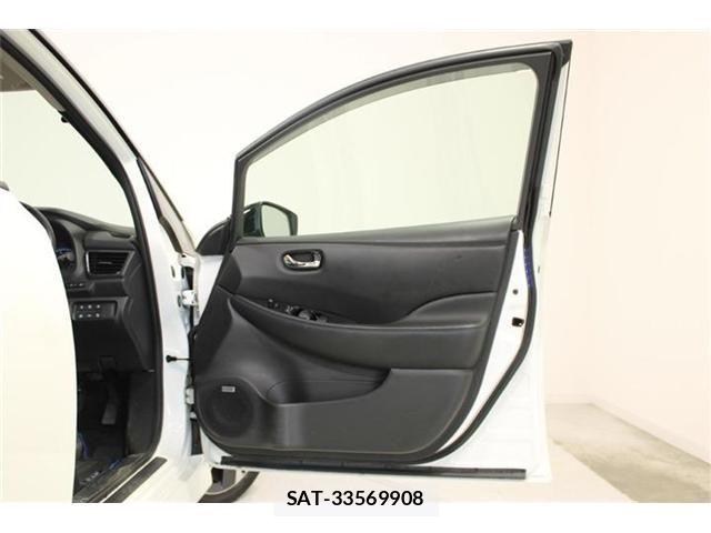 Nissan LEAF 2019-05 8230566-29