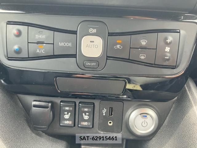 Nissan LEAF 2019-01 8230567-16