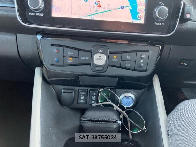 Nissan LEAF 2018-08 8230568-11