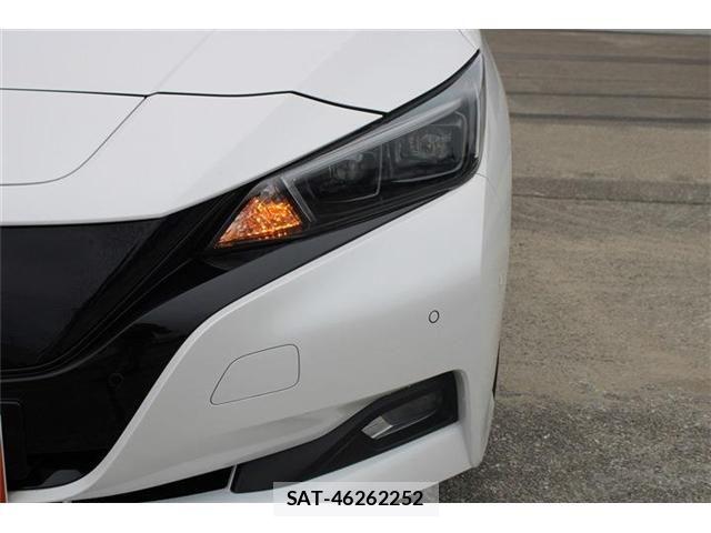 Nissan LEAF 2022-06 8245655-15