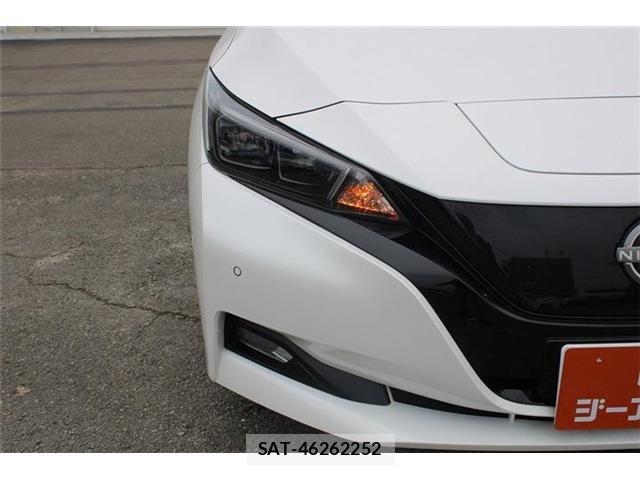 Nissan LEAF 2022-06 8245655-17