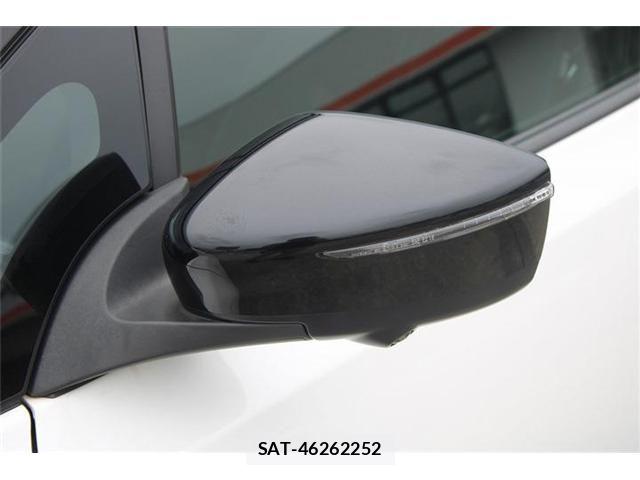 Nissan LEAF 2022-06 8245655-19