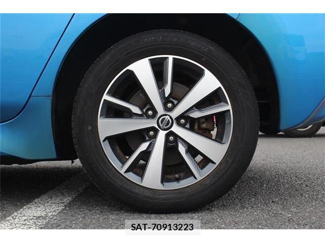 Nissan LEAF 2020-10 8245656-16