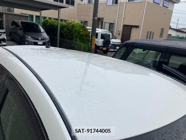 Nissan LEAF 2016-06 8315103-5