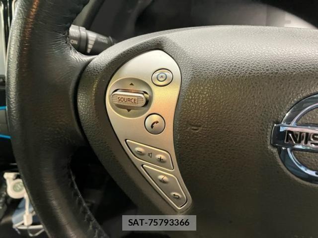 Nissan LEAF 2014-02 8315104-16
