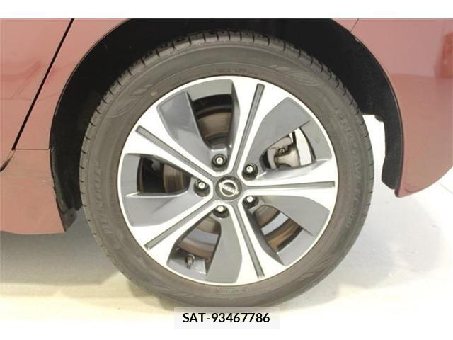 Nissan LEAF 2021-08 8315092-24
