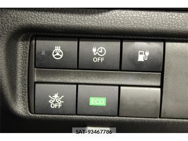 Nissan LEAF 2021-08 8315092-5