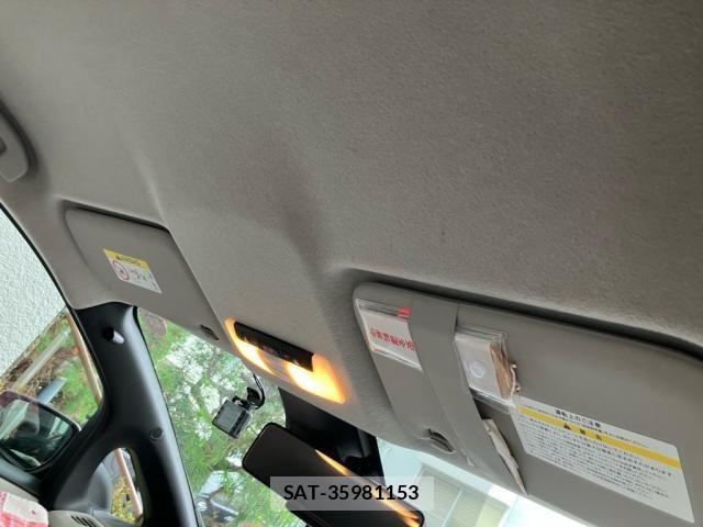 Nissan LEAF 2019-09 8315101-19