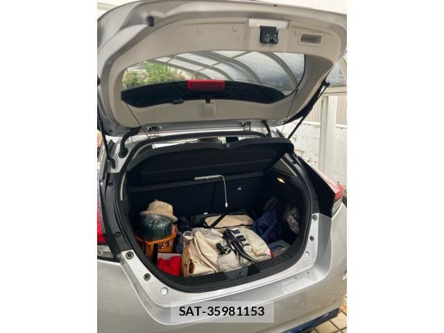 Nissan LEAF 2019-09 8315101-24