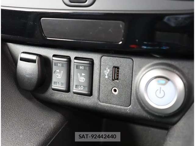 Nissan LEAF 2017-10 8315099-12