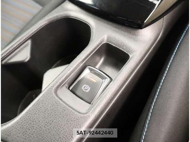Nissan LEAF 2017-10 8315099-13