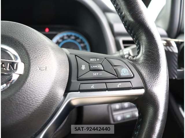 Nissan LEAF 2017-10 8315099-15