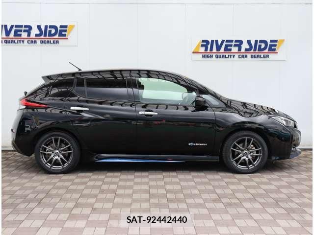 Nissan LEAF 2017-10 8315099-3