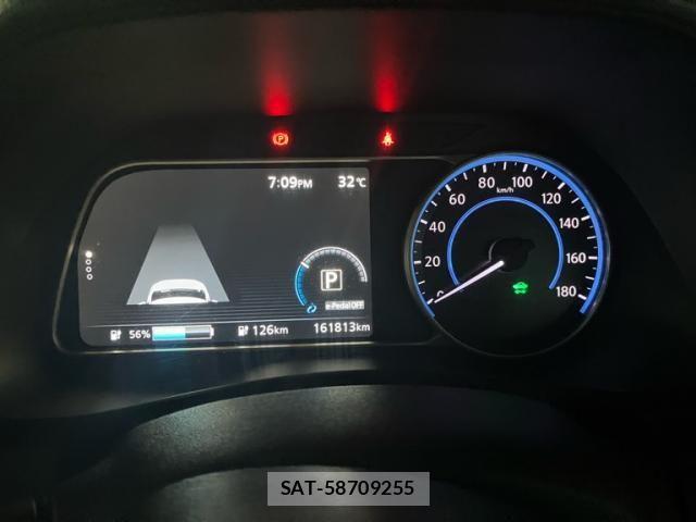 Nissan LEAF 2018-11 8315102-16