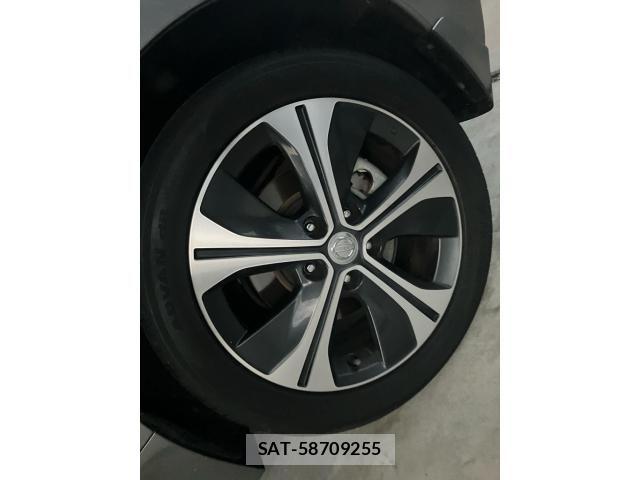 Nissan LEAF 2018-11 8315102-23