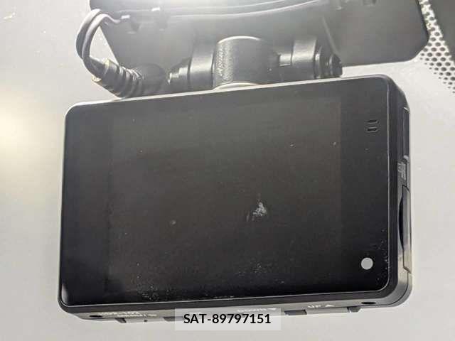 Nissan LEAF 2020-02 8315097-9