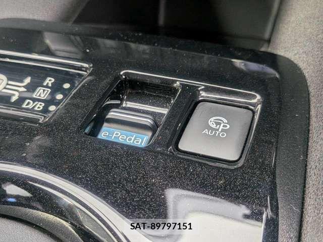 Nissan LEAF 2020-02 8315097-15
