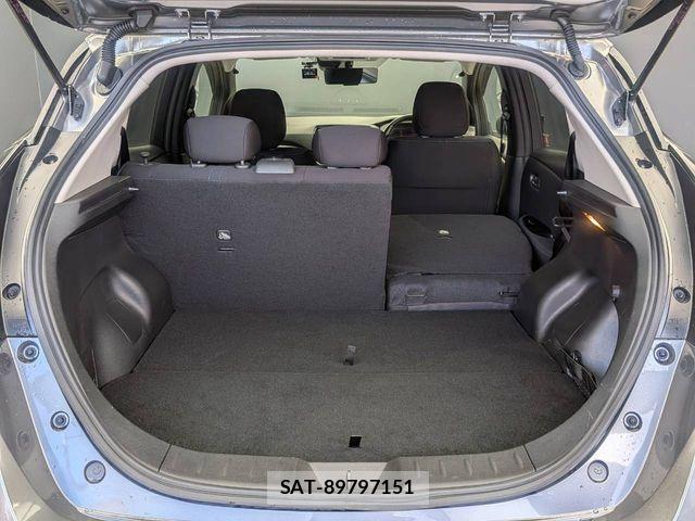 Nissan LEAF 2020-02 8315097-23