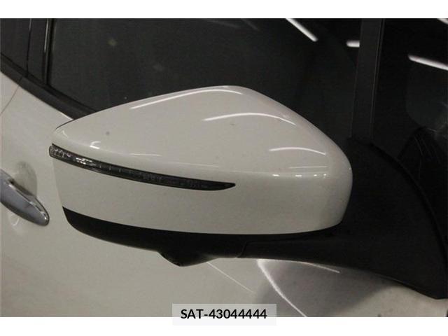 Nissan LEAF 2022-11 8315093-10