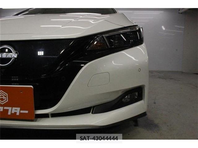 Nissan LEAF 2022-11 8315093-14