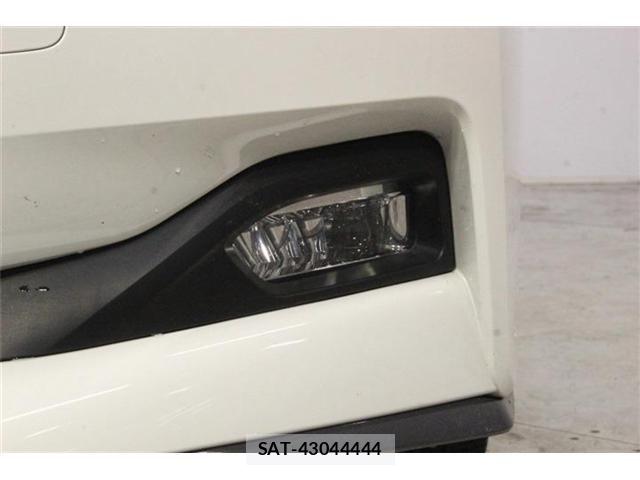 Nissan LEAF 2022-11 8315093-16