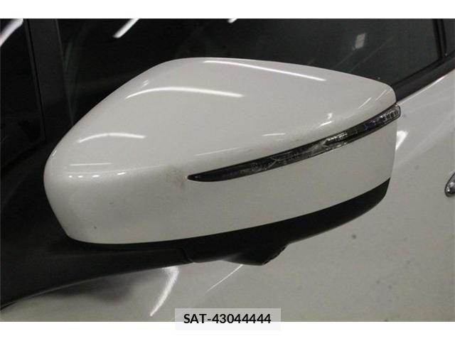 Nissan LEAF 2022-11 8315093-17