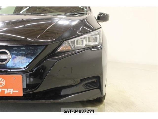 Nissan LEAF 2021-07 8315100-13